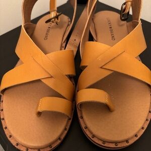 Lucky Brand Women's Farran Toe ring sandal